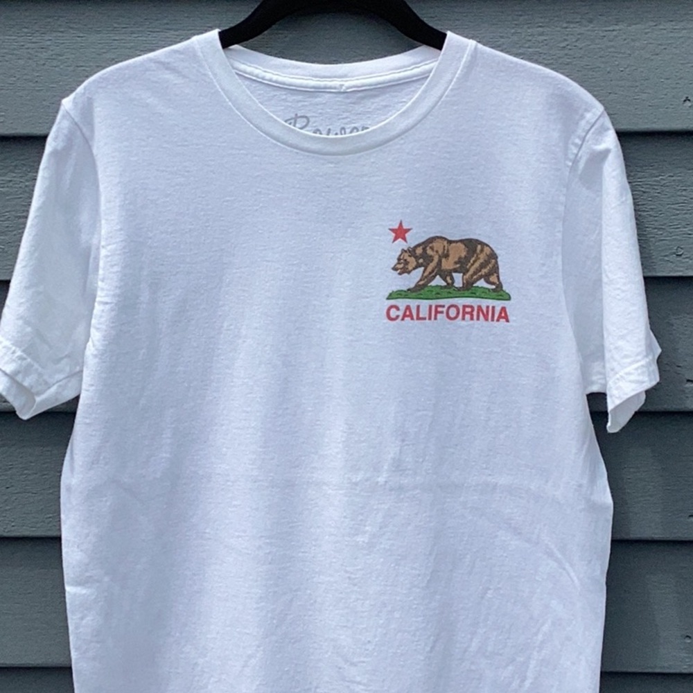 Bowery Supply Co. California Bear Graphic White Cotton T-Shirt Medium